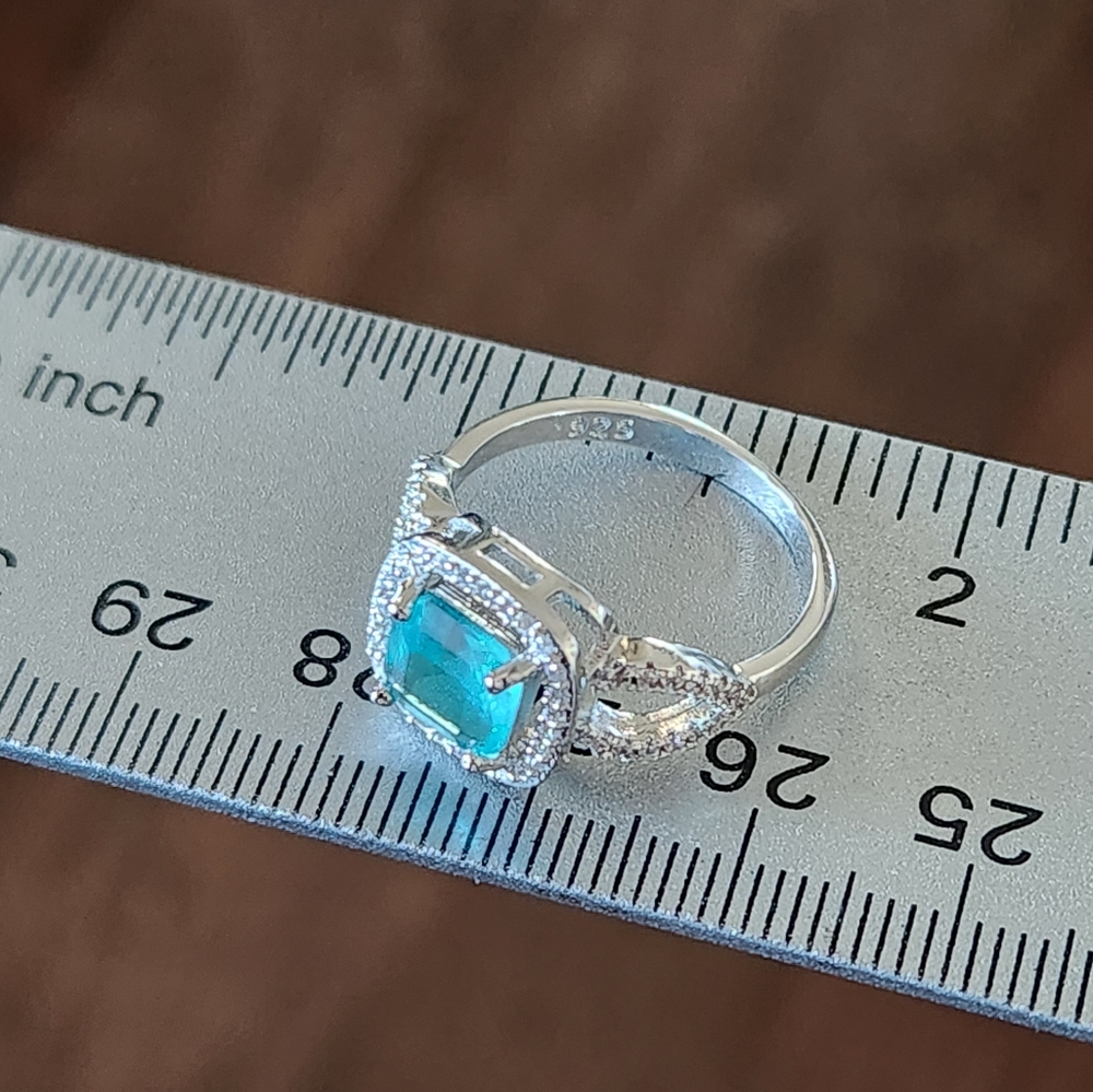 925 Sterling Silver Aquamarine and White Topaz Size 7 Ladies Ring NEW - Picture 7 of 8